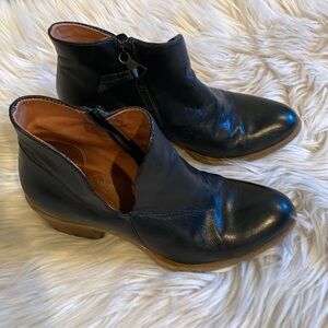 MJUS ankle boots